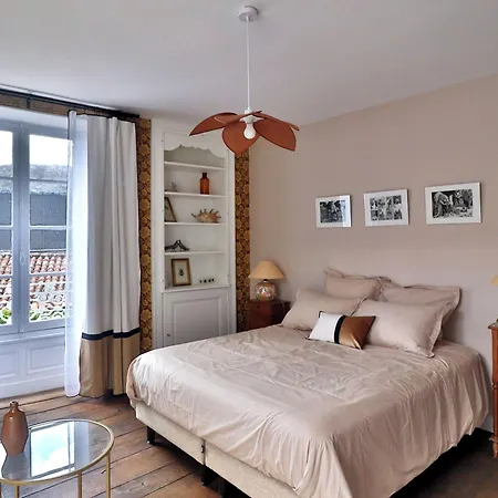 Le25 Parahotellerie Hotel Montbron